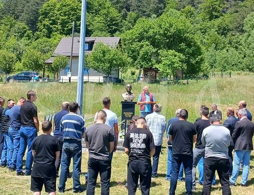 ВИШЕГРАД, 13. ЈУНА /СРНА/ - У селу Кочарим код Вишеграда данас је обиљежено 35 година од формирања Кочаримског одреда Војске Републике Српске који је имао значајну улогу у одбрани српског становништва у Одбрамбено-отаџбинском рату.