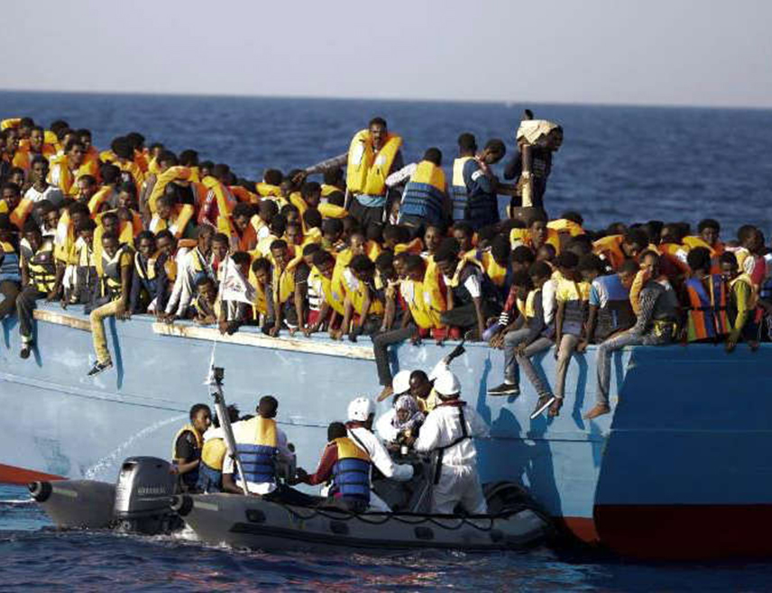 МАДРИД, 28. МАРТА /СРНА-Ројтерс/ - Шпанска Обалска стража спасила је данас 124 мигранАта, укључујући дјецу и једно лице са инвалидитетом, из два дрвена чамца код обала Канарских острва.