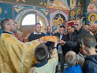 Република Српска - Шамац - Храм Свете Петке Параскеве  -слава