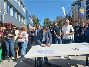 Република Српска - СНСД -  потписивање петиције