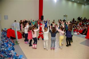 Република Српска - Kотор Варош - малишани - новогодишња журка