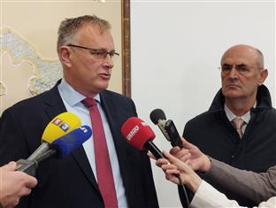 Република Српска - Унија послодаваца