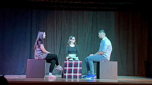 Република Српска - Прњавор - представа  "Мене нико не воли"