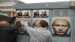 Сребреница - Удружење грађана "Источна алтернатива“ -плакат са ликом руског предсједника