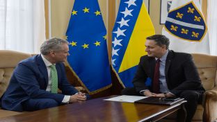 Сарајево - Бећировић, Сатлер