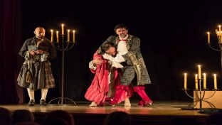 Прњавор - изведена представа  "Ноћ богова"