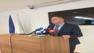 Сарајево - конференција за новинаре - Лагумџија