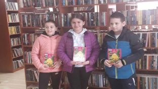 Братунац - Народна библиотека - литерарни конкурс - уручене награде 