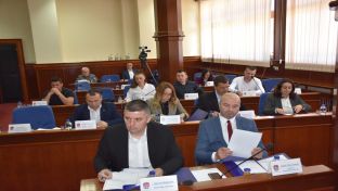 Мркоњић Град - сједница Скупштине општине