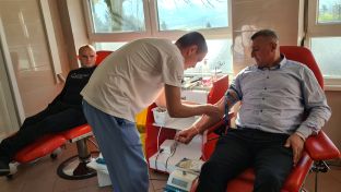 Добој - акција даривања крви припадника Полицијске управе