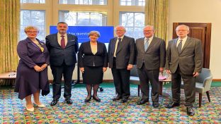 Сарајево- Велика Британиа - делегација Устаног суда - посјета