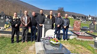 Рибник - обновљен споменик погинулом борцу Војске Републике Српске Миливојку Тодоровићу