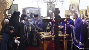 Цетиње - Велики петак - вечерње богослужење