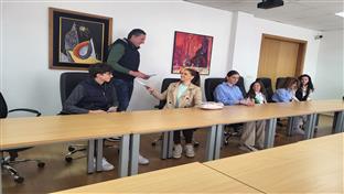 Пале - уручене карте и новчана средства најуспјешнијим ученицима 