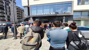 Бањалука - обожаваоци  чекају да поздраве најбољег тенисера свијета Новака Ђоковића 