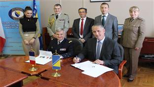 Сарајево - Министарство одбране - Француска - потписан план војне сарадње