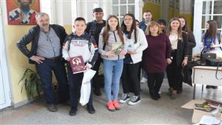 Бијељина - донација књига Основној школи "Свети Сава"