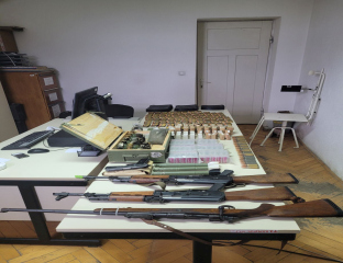 Невесиње - полиција - пронађено оружје 