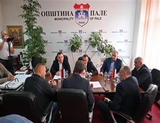 Пале - Југовић - Фудбалски савез - потписивање уговора 