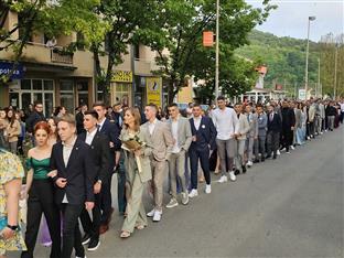 Република Српска - Угљевик - матуранти