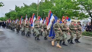 Угљевик - дефиле ратних застава - обиљежавање - Дан ВРС