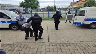 Бањалука - спровођење осумњичених у Окружно тужилаштво у Бањалуци