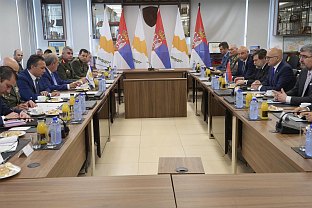 Србија - Кипар - састанак - Вучевић, Јоргалас