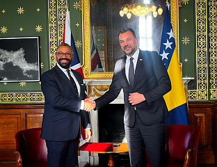 БиХ - Велика Британија - Конаковић, Клеверли