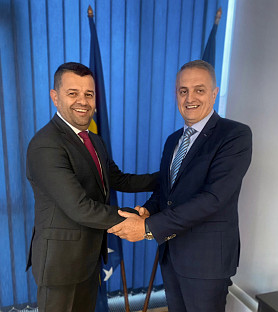 БиХ - Служба за послове са странцима - Лакета, Хуртић