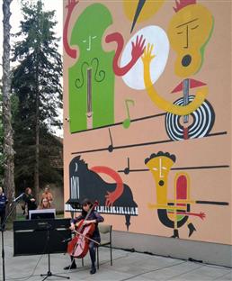 Република Српска - ФБиХ - УСАИД - представљен мурал "Музика спаја"