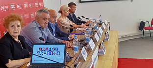 Србија - Косово и Метохија -  трибина у Београду