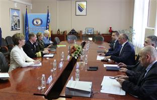 БиХ - Гогановић, Хелез, Манч - састанак