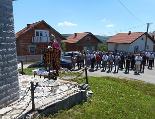 Сребреница - помен за 32 мјештанина у селу Брежани