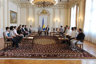 БиХ - Предсједништво - Комшић - талентовани математичари и физичари