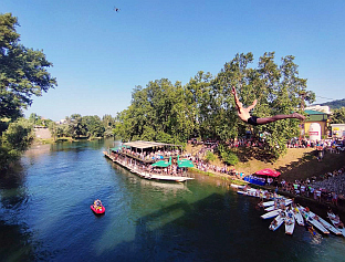 Република Српска - Бањалука - "бањалучка ласта"