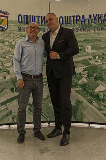 Република Српска - Оштра Лука - Станар, Вујадиновић