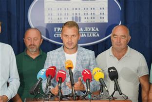 Република Српска - Бањалука - борци, градоначелник