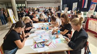 Република Српска - Добој - Економска школа