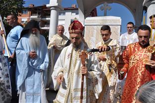 Република Српска - Гацко -  освештан споменик гатачким равногорцима