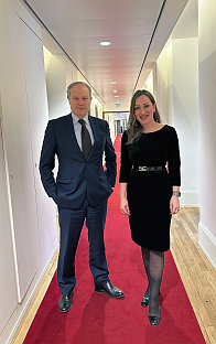 БиХ - Француска - Панић, Троказ