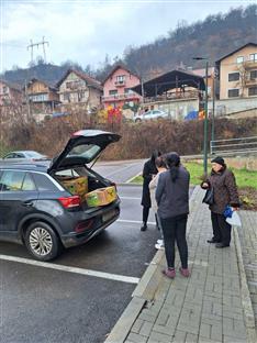 Република Српска - Вишеград - подјела пакета за за социјално угрожене грађане