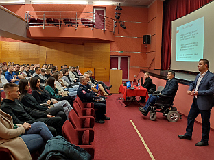 Република Српска - Градишка - средњошколци - предавање