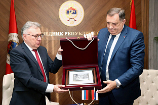 Република Српска - Додик, Калабухов