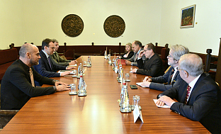 Србија - Канцеларија за Косово и Метохију