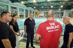 Република Српска - Бањалука - Глигорић посјетио Ватерполо клуб "Борац"
