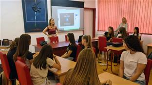 Република Српска - Добој - Гимназија