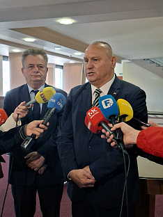 Република Српска - Бањалука - стручна расправа