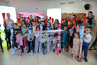 Република Српска - Јахорина - акција "Хиљаду скија за нашу дјецу"