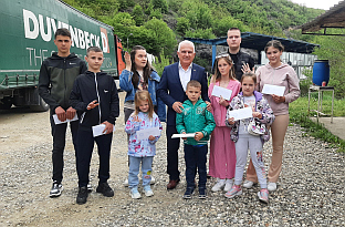 Република Српска - Србија - хуманост