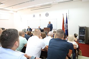 Република Српска - Бањалука - Универзитет - Додик